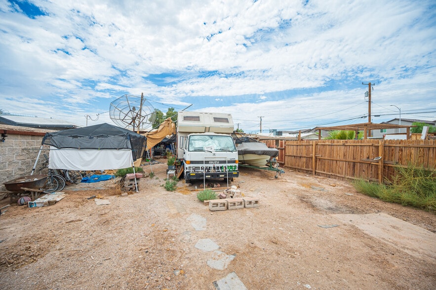 More Photos Of 5900 Cassedy Ln, Las Vegas Apartments For Sale