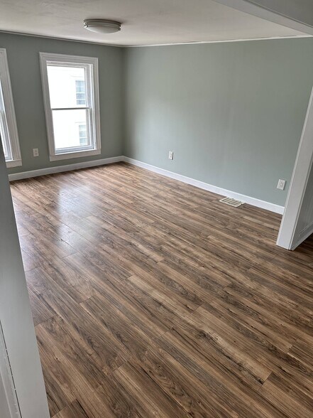 More Photos Of ,  Unknown For Sale