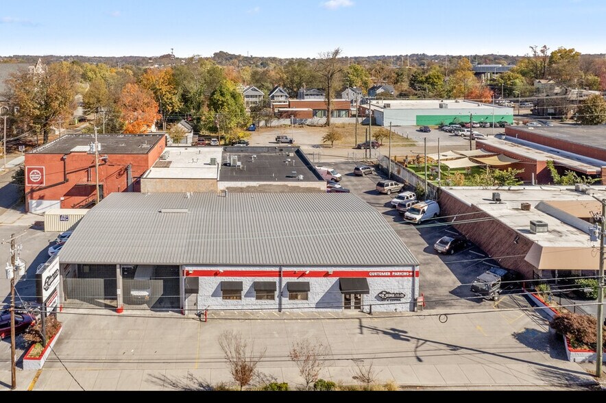 Primary Photo Of 622 N Central St, Knoxville General Retail For Sale