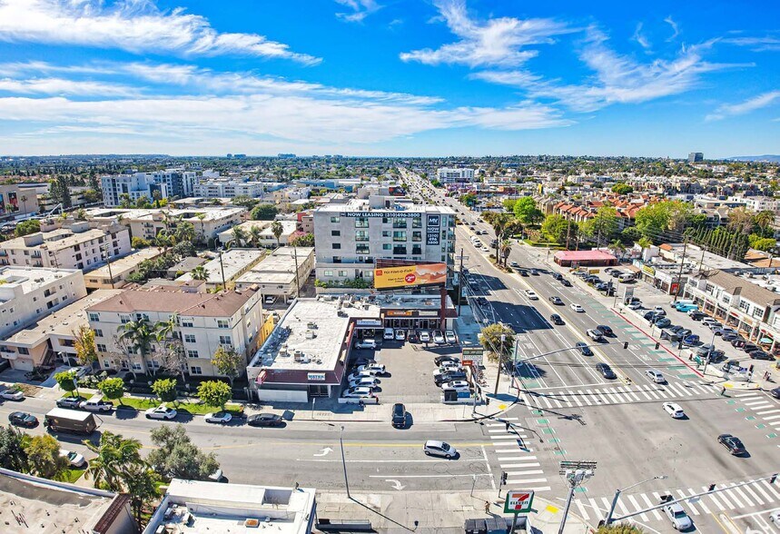More Photos Of 10400-10410 Venice Blvd, Culver City Storefront For Sale
