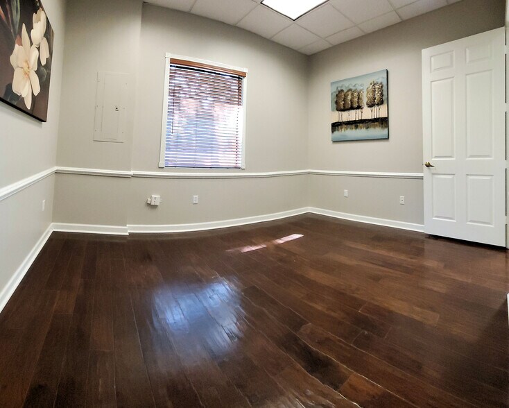 More Photos Of 11776 W Sample Rd, Coral Springs Office Residential For Sale