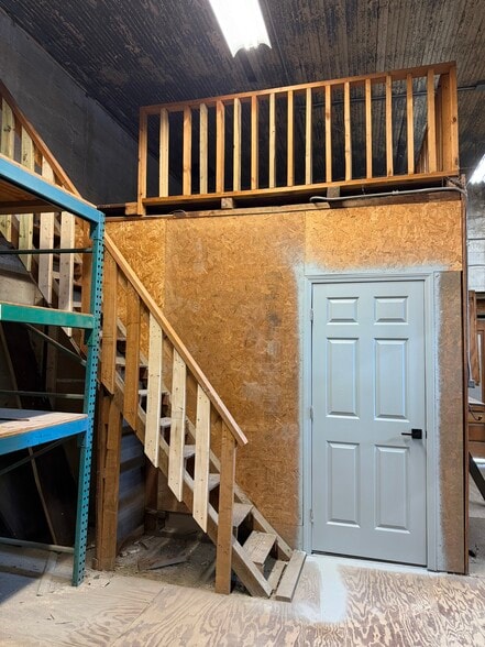 More Photos Of 2735 Huff Dr, Lawrenceville Industrial For Lease