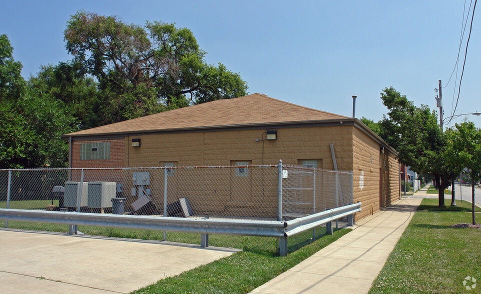 More Photos Of 248 Sawyer Ave, La Grange Schools For Sale