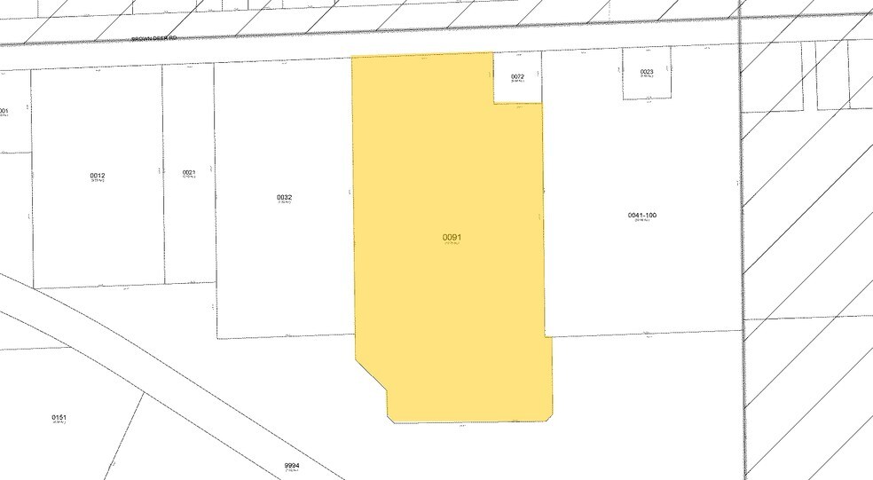 More Photos Of 8615-8665 W Brown Deer Rd, Milwaukee General Retail For Lease