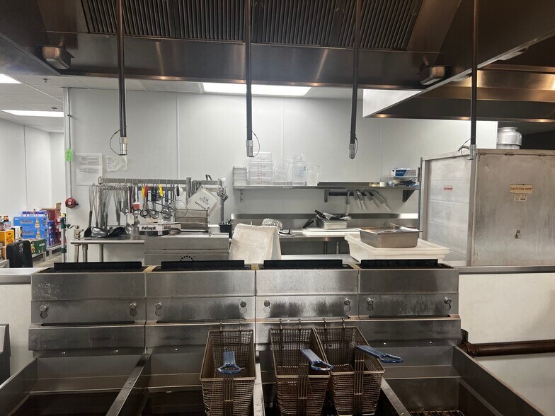 More Photos Of 2132 Sidney Baker St, Kerrville Land For Sale