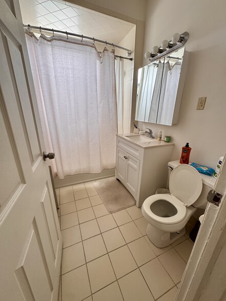 More Photos Of 140 Rt-7, Nutley Apartments For Sale