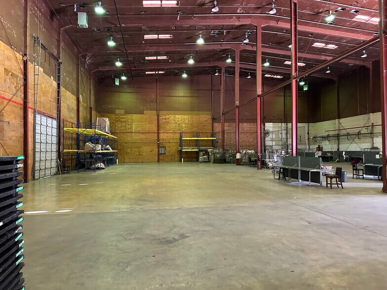 More Photos Of 120 Eda, San Antonio Warehouse For Lease