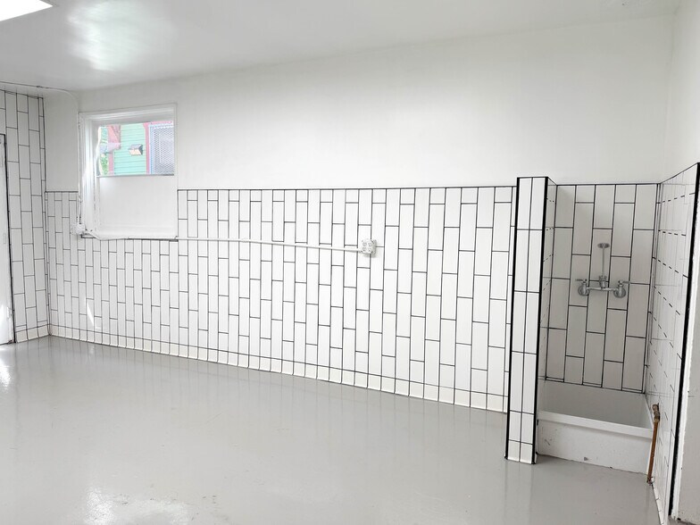 More Photos Of 2192-2194 National Ave, San Diego Storefront Retail Residential For Lease