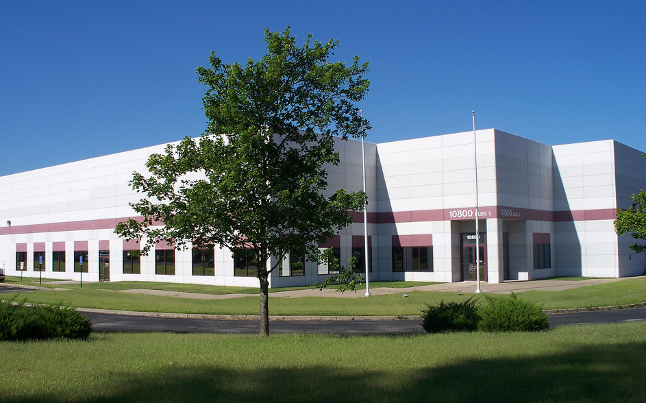 Primary Photo Of 10800 Linpage Pl, Saint Louis Warehouse For Lease