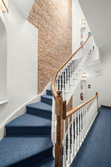 More Photos Of 141 Lexington Ave, New York Apartments For Sale