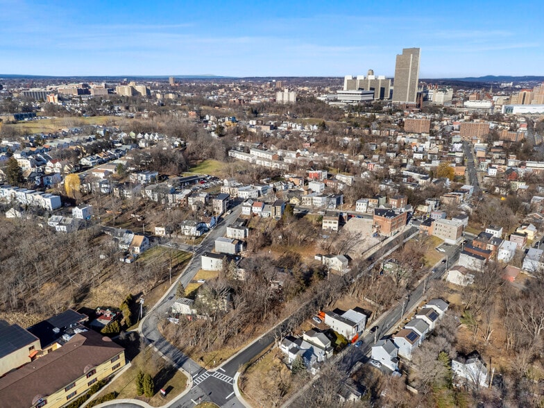More Photos Of 90 Second Avenue, Albany Land For Sale