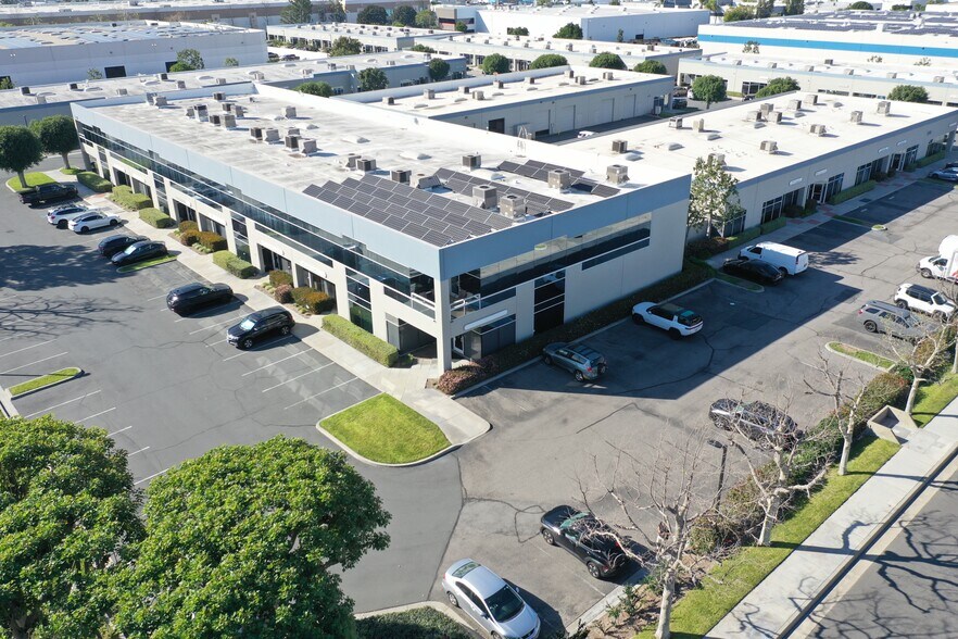 More Photos Of 4887 E La Palma Ave, Anaheim Research And Development For Lease