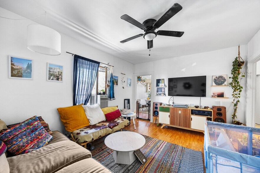 More Photos Of 2709 W Avenue 34, Los Angeles Storefront Retail Residential For Sale