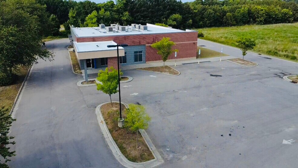 More Photos Of 102 Coyote Ln, Robersonville Medical For Lease