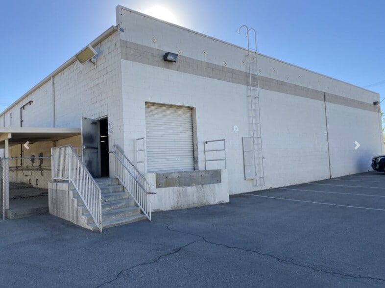 More Photos Of 561 Iowa Ave, Riverside Warehouse For Lease