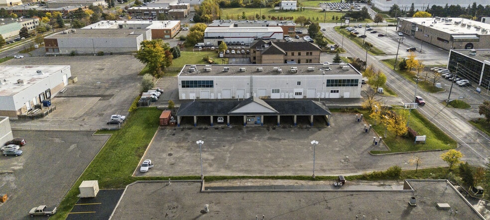 More Photos Of 1185 Stellar Dr, Newmarket Carwash For Sale