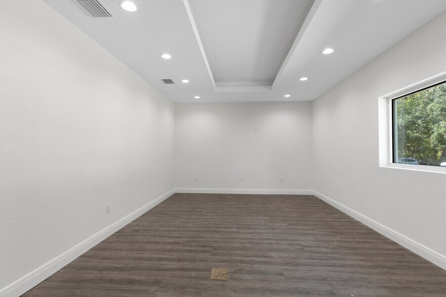 More Photos Of 2519 Highway 44 W, Inverness Office For Sale