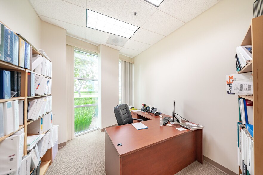 More Photos Of 9297-9311 Research Dr, Irvine Research And Development For Lease