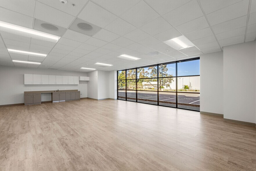 More Photos Of 49000 Milmont Dr, Fremont Manufacturing For Lease