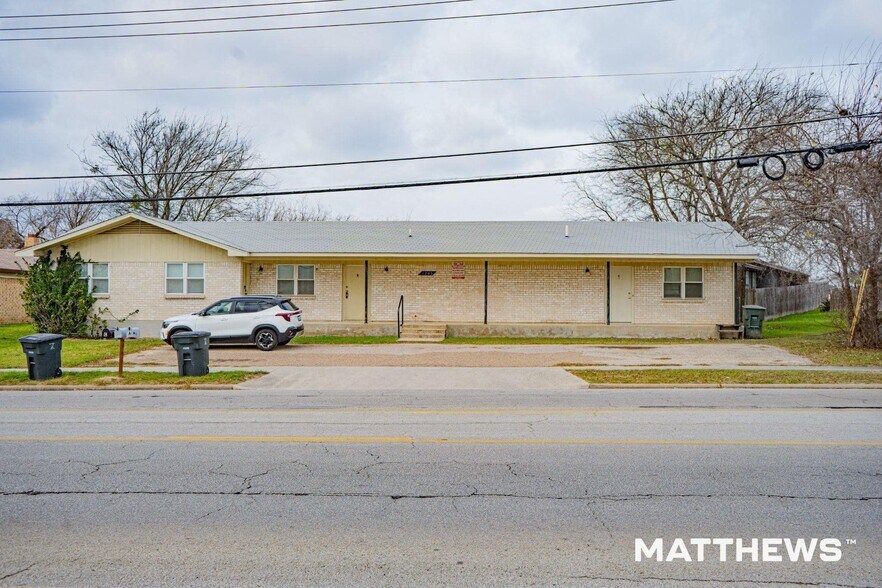 Primary Photo Of 1203 Willow Springs Rd, Killeen Apartments For Sale