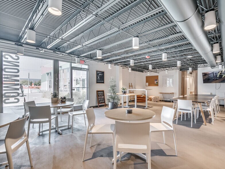 More Photos Of 916 NW 6th St, Oklahoma City Storefront Retail Office For Sale