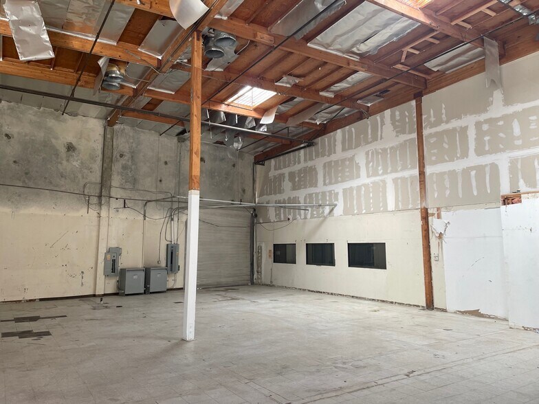 More Photos Of 3 Whatney, Irvine Research And Development For Sale