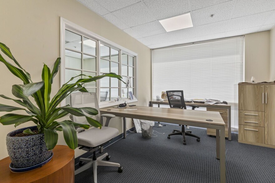 More Photos Of 1445 Boston Post Rd, Guilford Medical For Lease