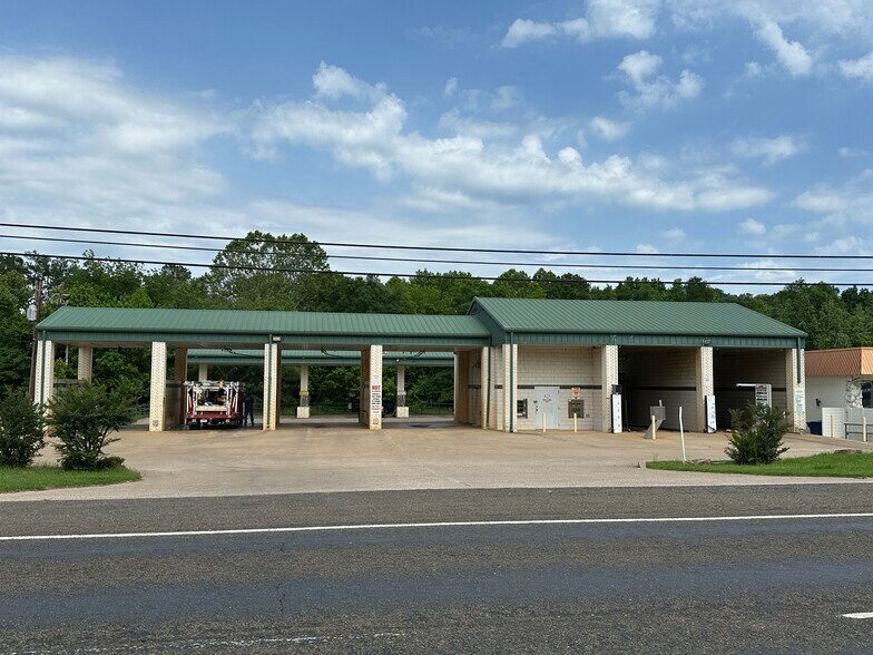 Primary Photo Of 600 Highway 110 N, Whitehouse Carwash For Sale