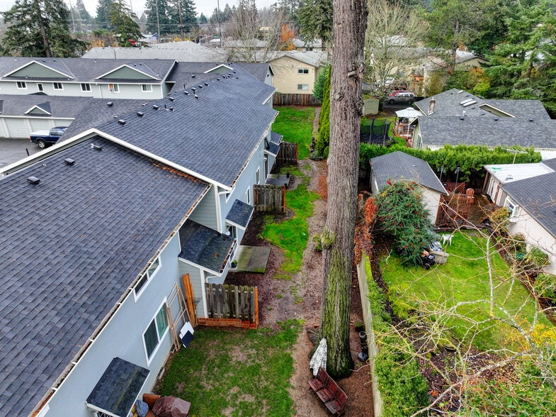 More Photos Of 16405 E Burnside St, Portland Apartments For Sale