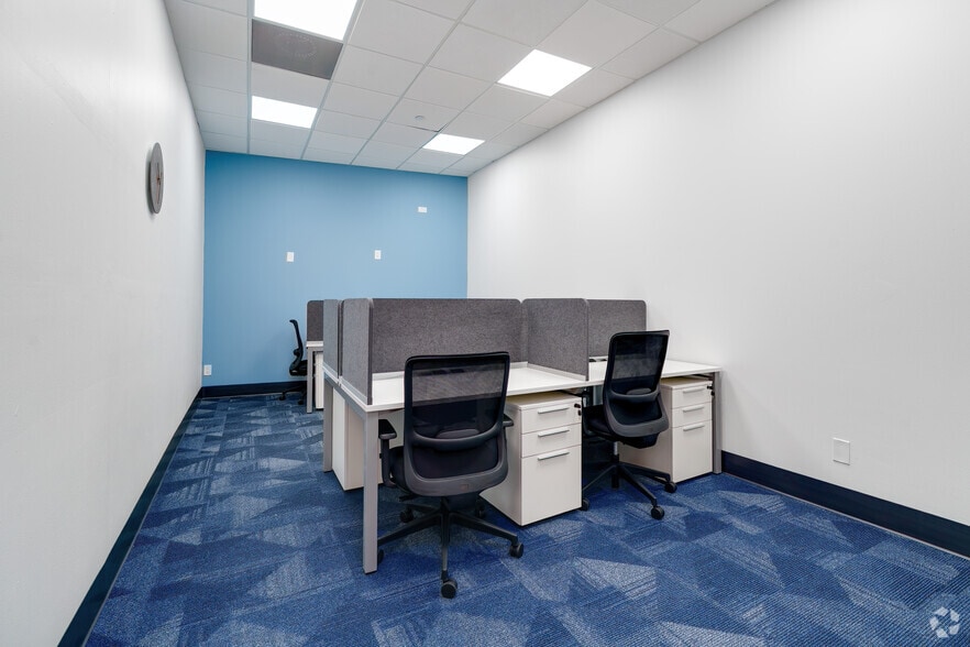 More Photos Of 1701 Park Center Dr, Orlando Office For Lease