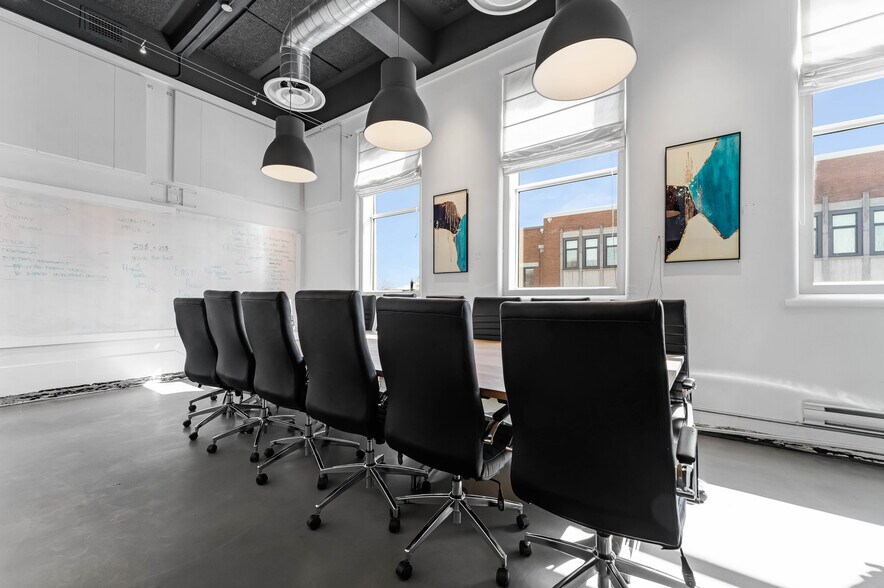 More Photos Of 43-45 Eccles St, Ottawa Office For Sale