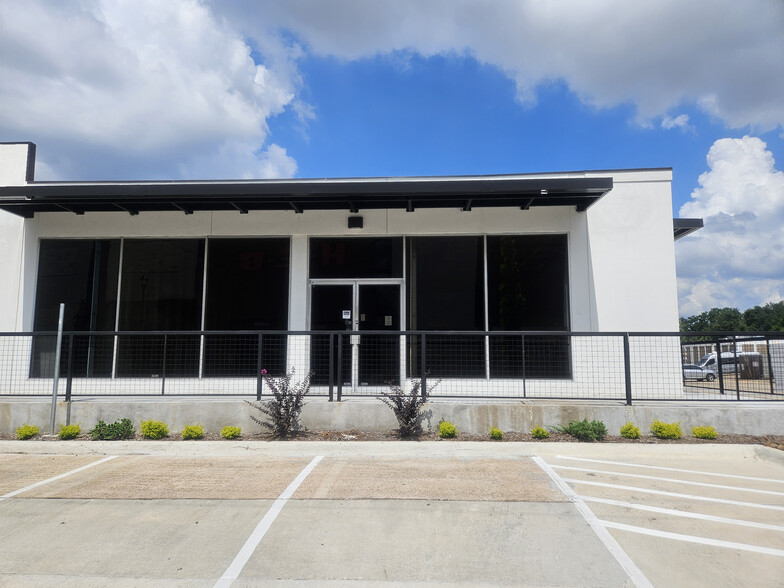 Primary Photo Of 5201 Spruce St, Bellaire Storefront Retail Office For Lease