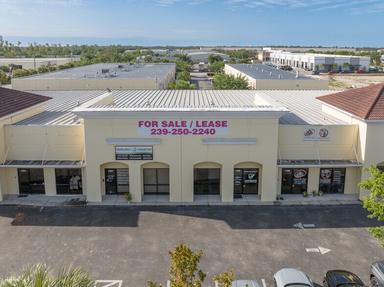 More Photos Of 17000 Alico Commerce Ct, Fort Myers Flex For Sale