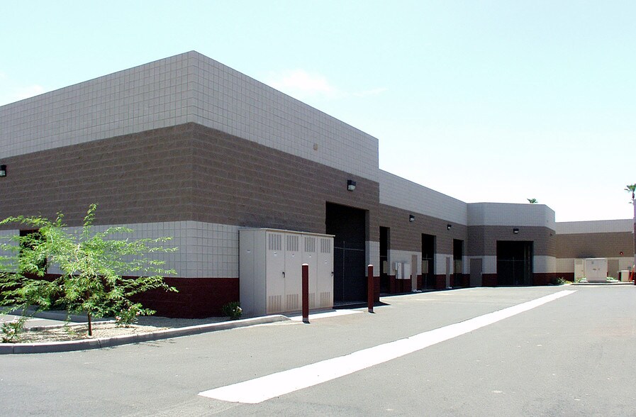 More Photos Of 4121 E Valley Auto Dr, Mesa Light Distribution For Lease