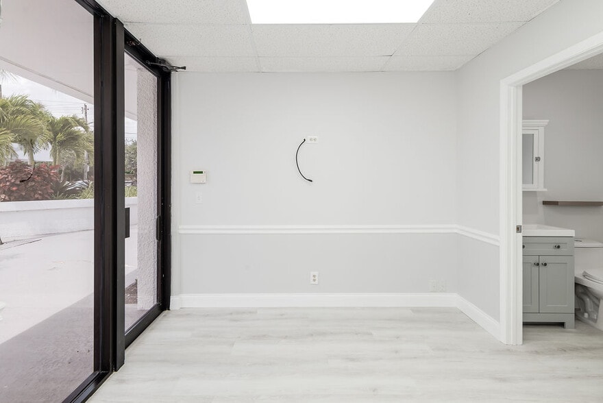 More Photos Of 16244 S Military Trl, Delray Beach Medical For Lease