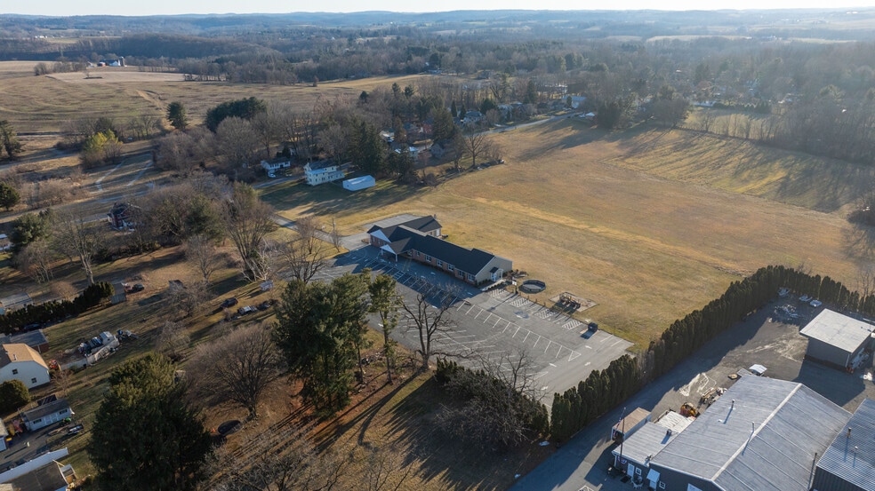 More Photos Of 121 Walnut Hill Rd, Millersville Religious Facility For Sale