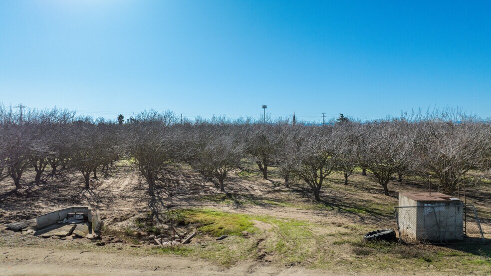 More Photos Of 2105 Airport Way, Manteca Land For Sale