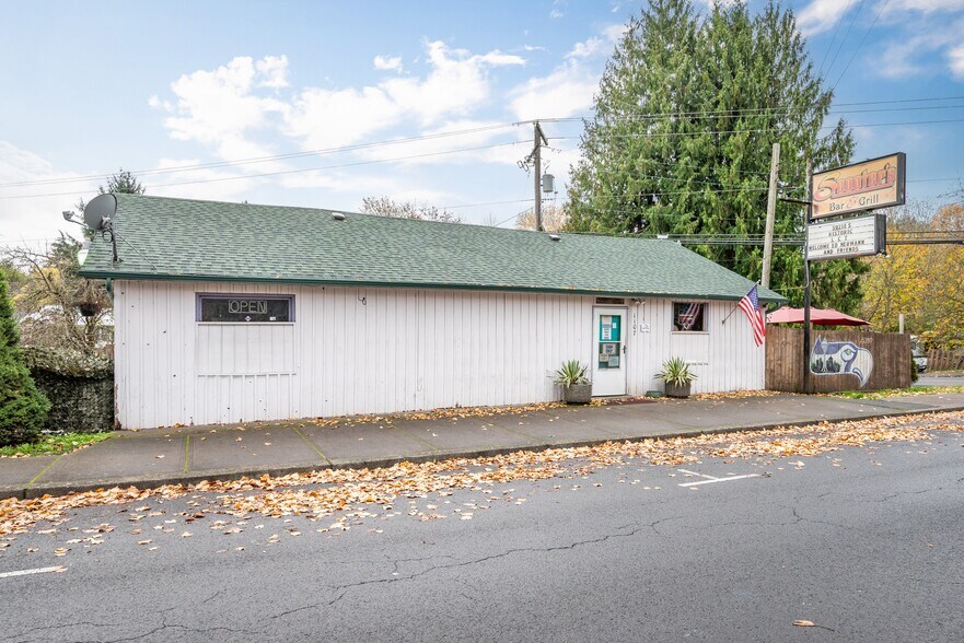 More Photos Of 1107 Pacific Ave N, Kelso Restaurant For Sale