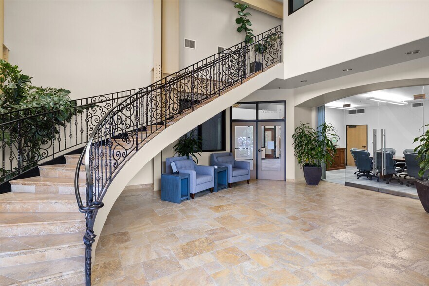 More Photos Of 615 Clarion Ct, San Luis Obispo Warehouse For Sale