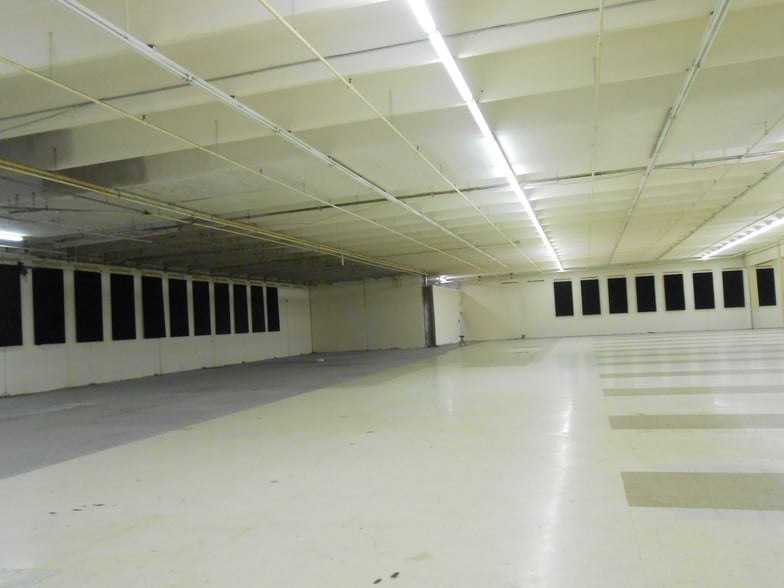 More Photos Of 1000 W US Highway 77, San Benito Unknown For Lease
