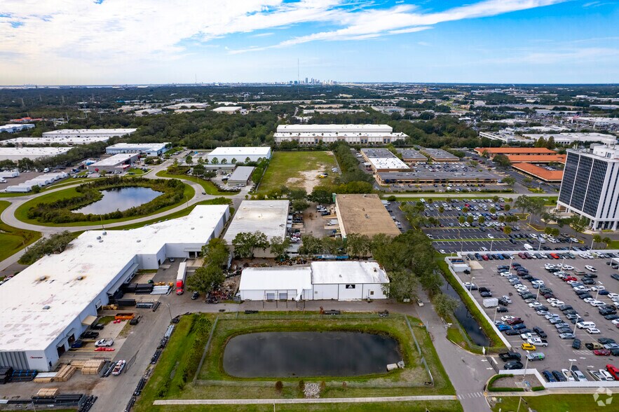 More Photos Of 420 S Ware Blvd, Tampa Warehouse For Lease