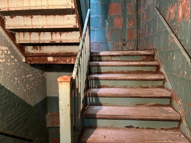 More Photos Of 6-8 N Broadway, Yonkers General Retail For Sale