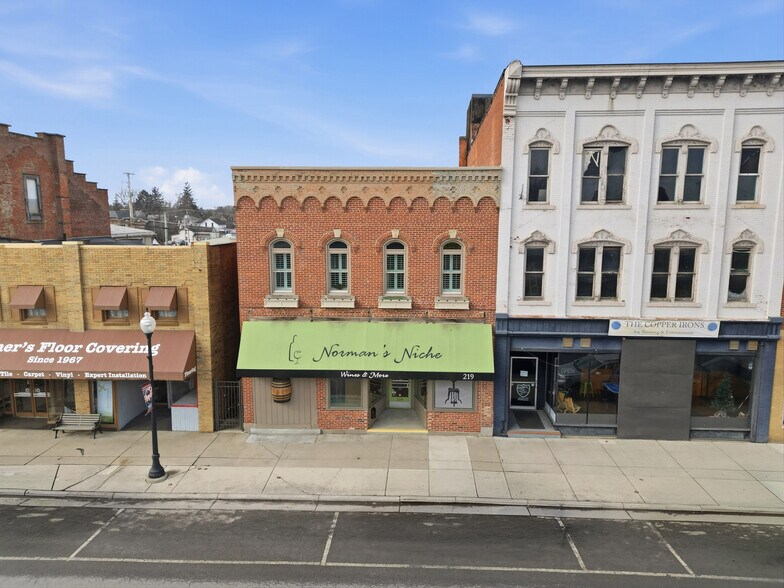 Primary Photo Of 219 S Sandusky Ave, Bucyrus Storefront Retail Residential For Sale
