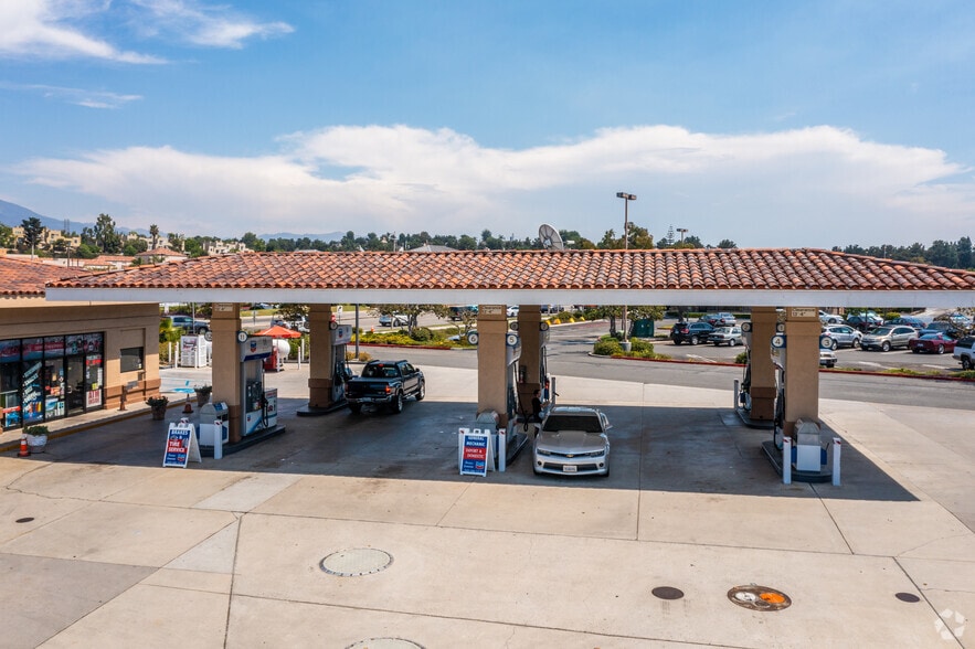 More Photos Of 27678-27766 Santa Margarita Pky, Mission Viejo Unknown For Lease