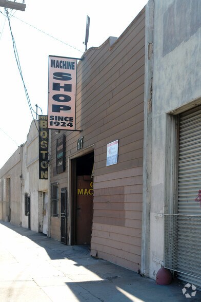 More Photos Of 1915 S Santa Fe Ave, Los Angeles Manufacturing For Sale