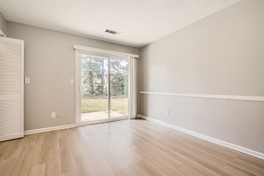 More Photos Of 2638 Fieldstone View Ln SE, Conyers Apartments For Sale