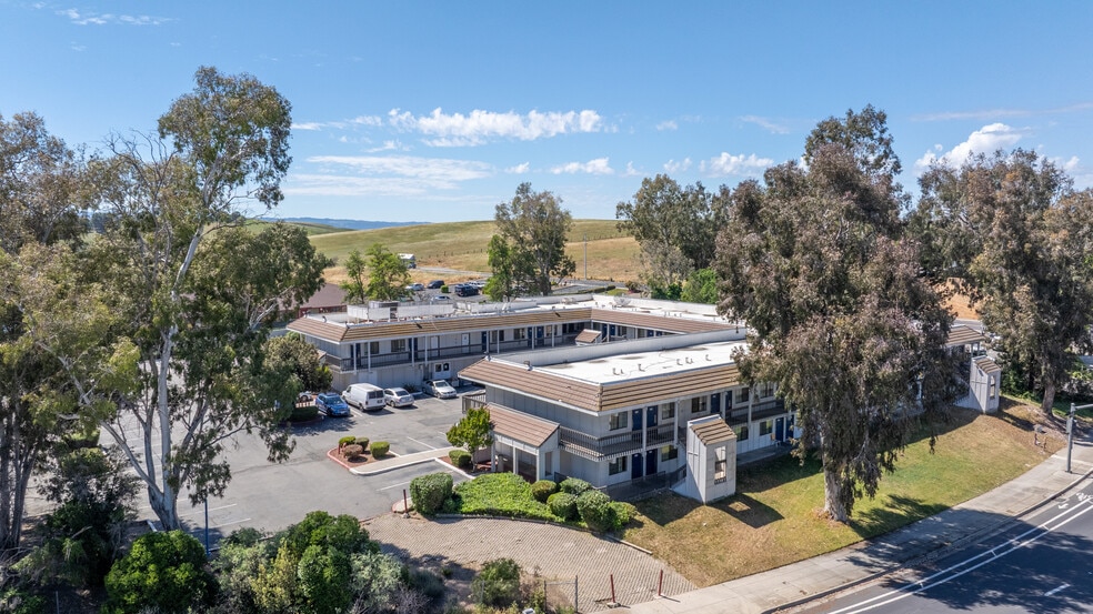 Primary Photo Of 4673 Lassen Rd, Livermore Hotel For Sale