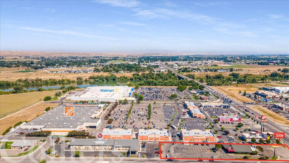 More Photos Of 76 Goodfellow St, Ontario Restaurant For Lease