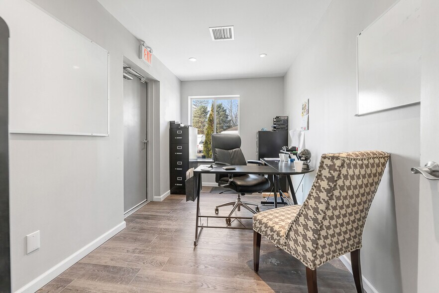 More Photos Of 544 Pearl Rd, Brunswick Freestanding For Sale