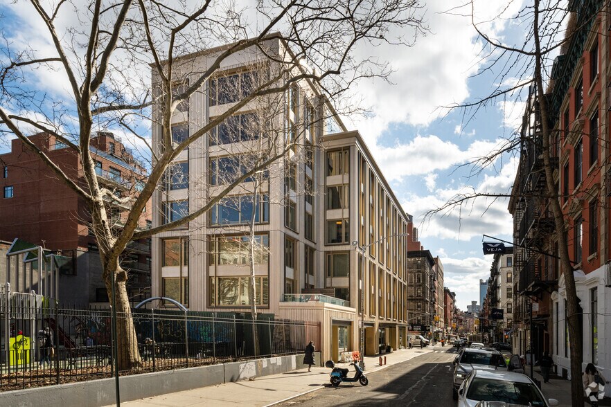 More Photos Of 75 Kenmare St, New York Apartments For Lease